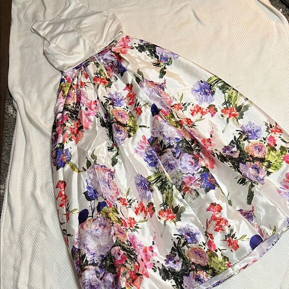 Floral Sleeveless my Michelle prom dress - Picture 4 of 6